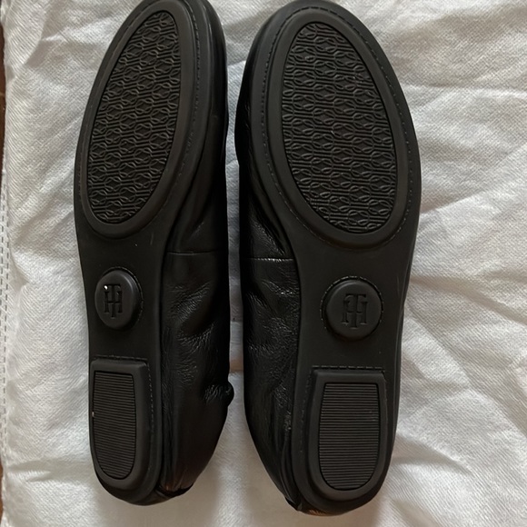 Tommy Hilfiger Black ballerinas - Picture 2 of 3